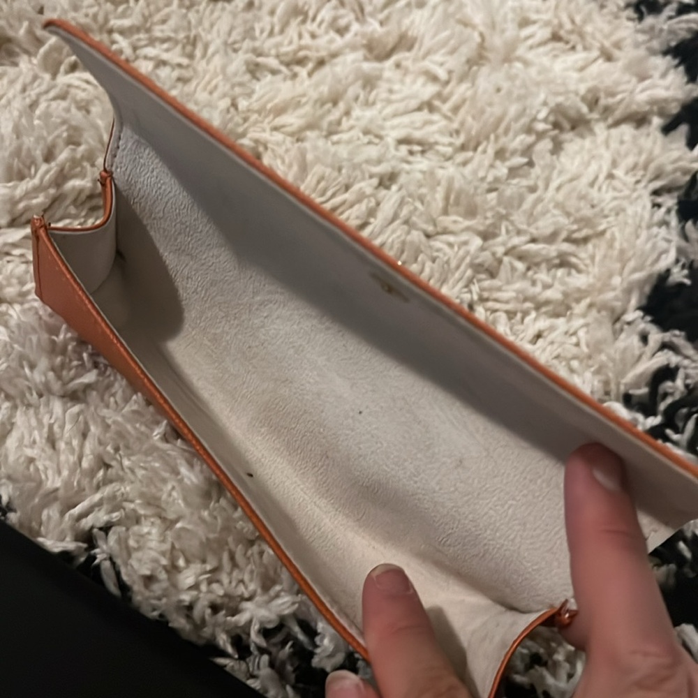 Designer glasses case - Picture 10 of 11